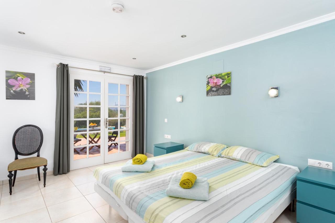 ミハス Casa Caleda Bed & Breakfast エクステリア 写真